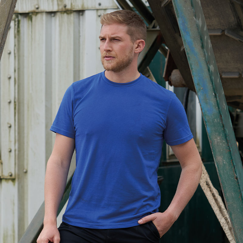 blonde man wearing blue t shirt
